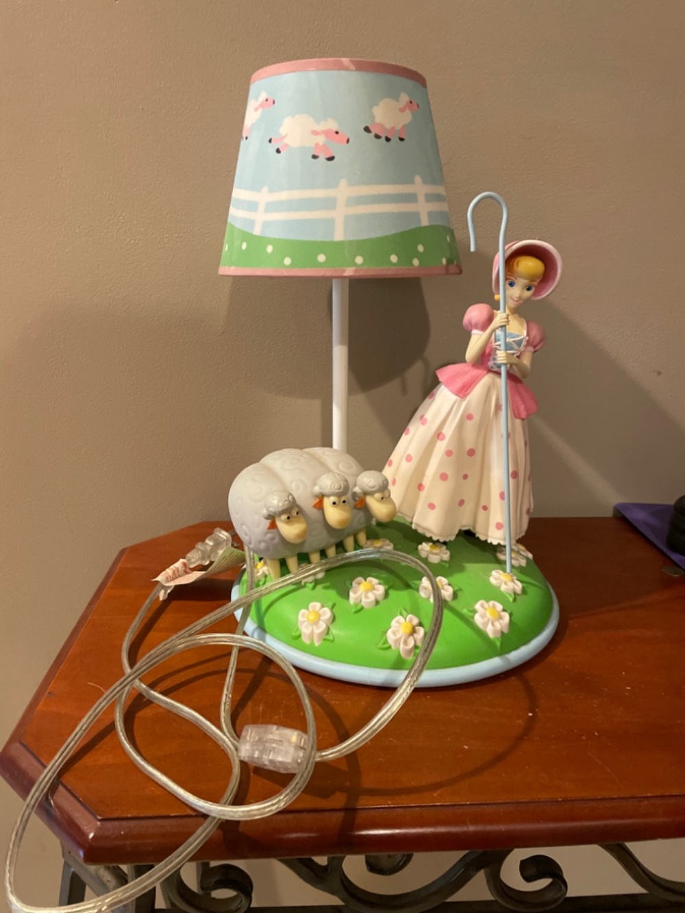 Toy Story Bo Peep Lamp - Picture 3 of 3
